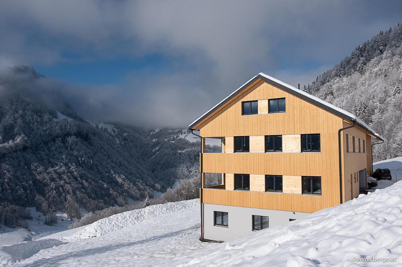 Panoramahof Bergglueck Apartment Mellau Exterior photo